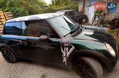 Хэтчбек MINI Hatch 2004 в 