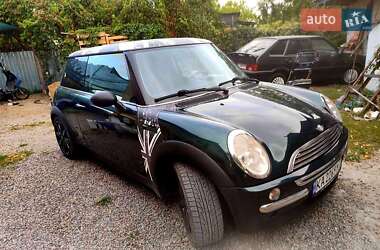 Хэтчбек MINI Hatch 2004 в Киеве