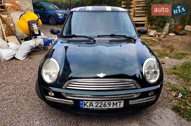 Хэтчбек MINI Hatch 2004 в 