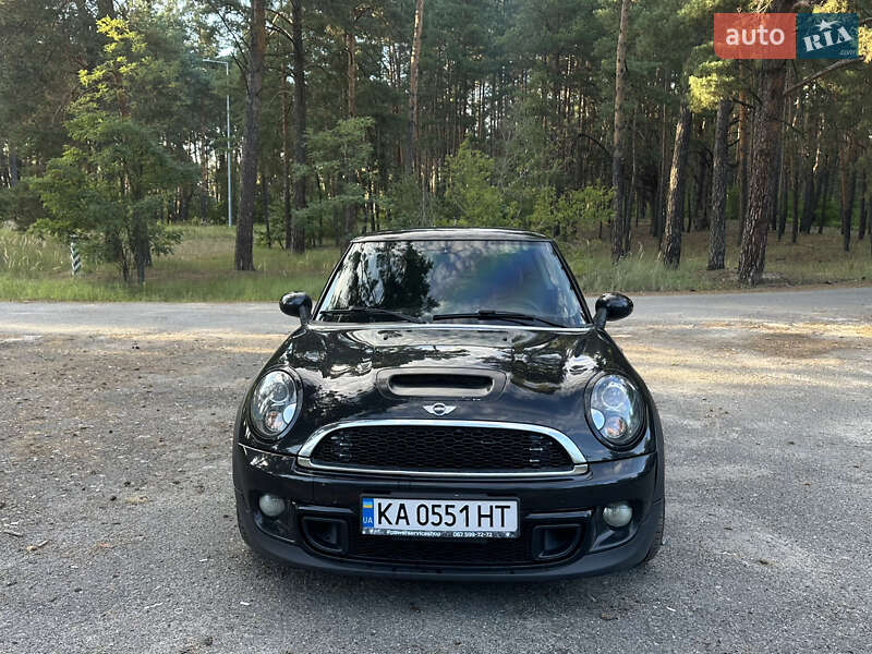 Хэтчбек MINI Hatch 2013 в 