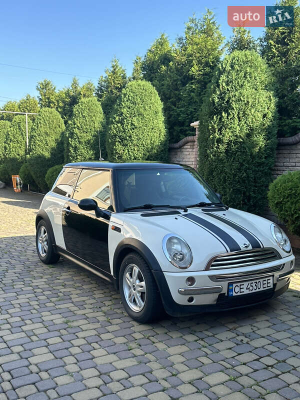 Хэтчбек MINI Hatch 2005 в 