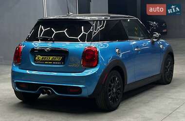 Хэтчбек MINI Hatch 2015 в Черновцах