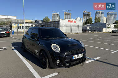 Хетчбек MINI Hatch 2015 в 