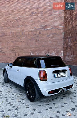 Хетчбек MINI Hatch 2020 в 