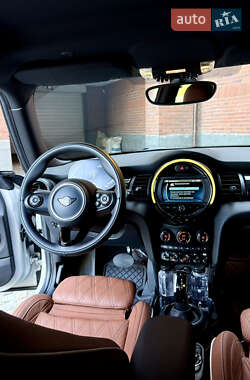 Хетчбек MINI Hatch 2020 в 