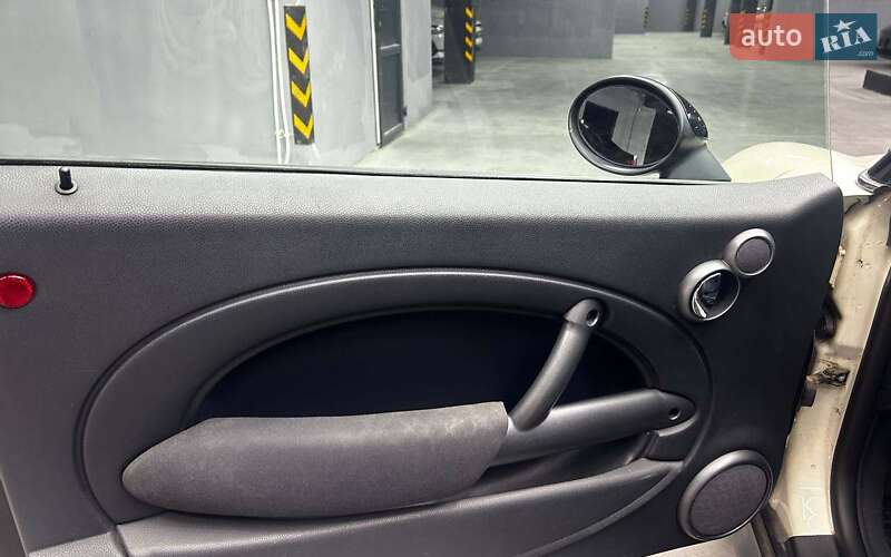 Хетчбек MINI Hatch 2005 в Чернівцях фото 7 Хетчбек MINI Hatch 2005 в Чернівцях