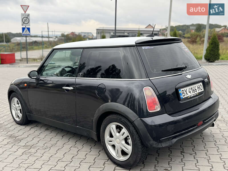 Хэтчбек MINI Hatch 2005 в Хмельницком