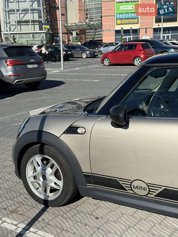 Хэтчбек MINI Hatch 2010 в Львове фото 6 Хэтчбек MINI Hatch 2010 в Львове