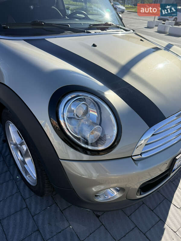 Хэтчбек MINI Hatch 2010 в Львове фото 5 Хэтчбек MINI Hatch 2010 в Львове