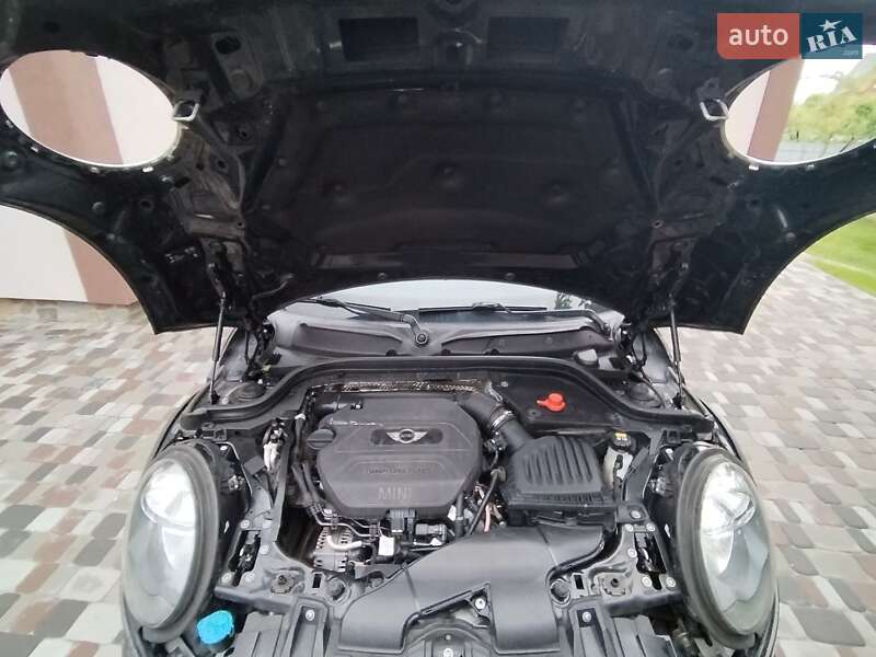 Хетчбек MINI Hatch 2015 в Борисполі