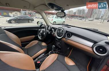 Хэтчбек MINI Hatch 2012 в Киеве