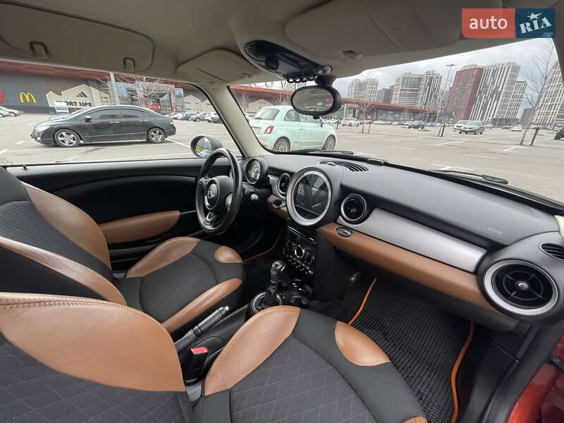 Хэтчбек MINI Hatch 2012 в Киеве фото 10 Хэтчбек MINI Hatch 2012 в Киеве