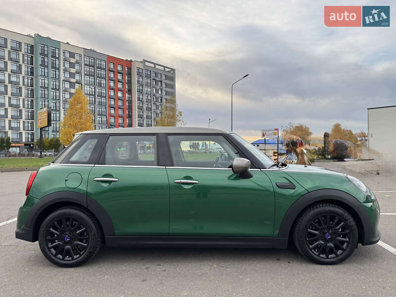 Хетчбек MINI Hatch 2022 в Києві фото 4 Хетчбек MINI Hatch 2022 в Києві