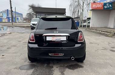 Хэтчбек MINI Hatch 2010 в Сумах