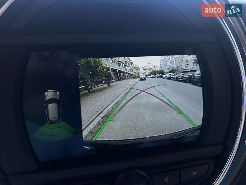 Хэтчбек MINI Hatch 2019 в Киеве