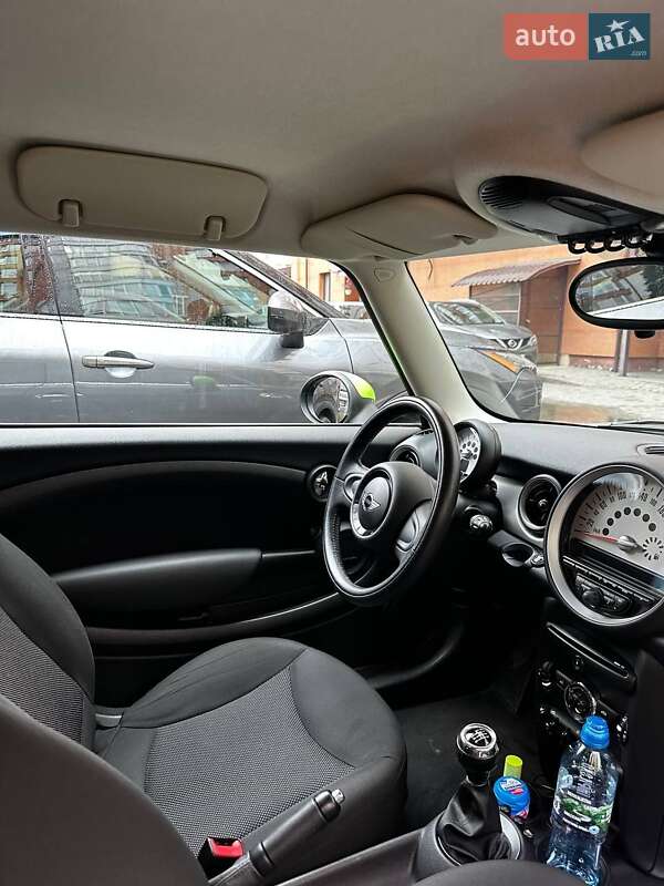 Хетчбек MINI Hatch 2013 в Івано-Франківську фото 11 Хетчбек MINI Hatch 2013 в Івано-Франківську