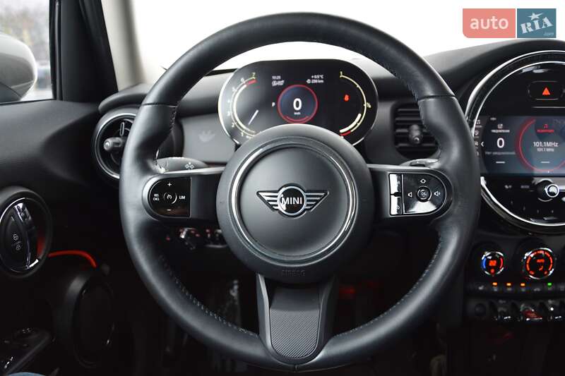 Хетчбек MINI Hatch 2022 в Києві фото 6 Хетчбек MINI Hatch 2022 в Києві