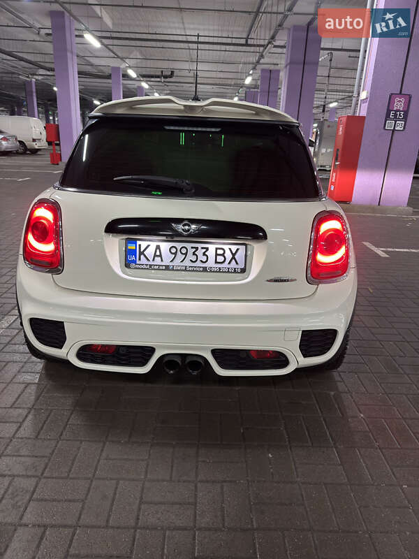 Хетчбек MINI Hatch 2016 в Києві фото 9 Хетчбек MINI Hatch 2016 в Києві