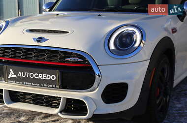 Хэтчбек MINI Hatch 2016 в Киеве