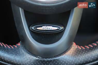 Хэтчбек MINI Hatch 2016 в Киеве