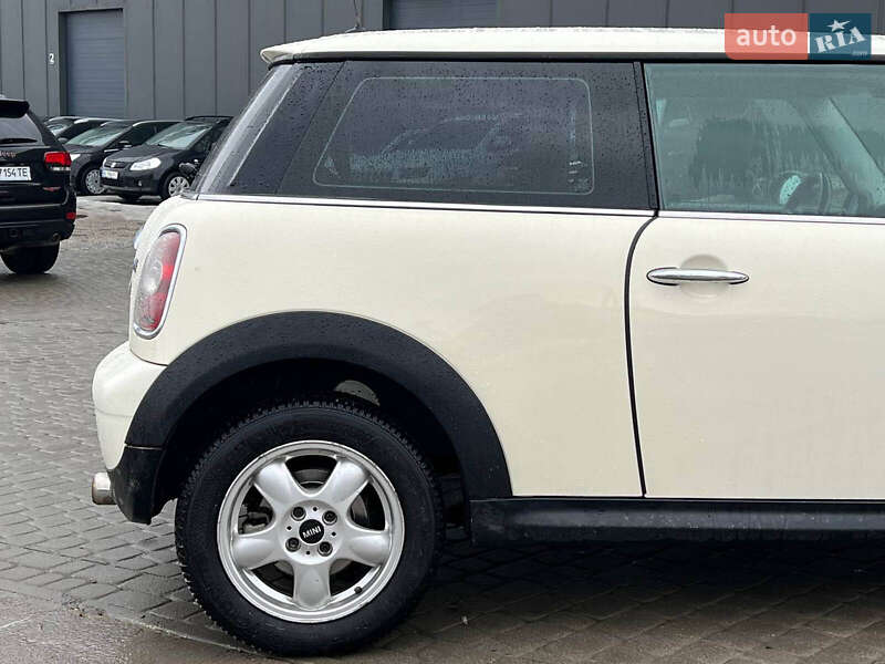 Хэтчбек MINI Hatch 2008 в Львове фото 8 Хэтчбек MINI Hatch 2008 в Львове