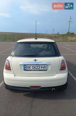 Хэтчбек MINI Hatch 2009 в Ровно