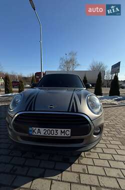 Хэтчбек MINI Hatch 2017 в Виннице