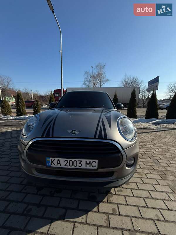 Хэтчбек MINI Hatch 2017 в Белогородке