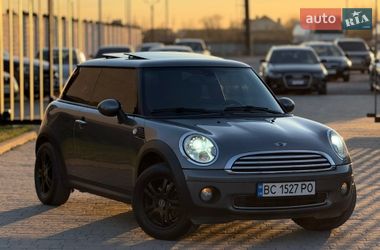 Хэтчбек MINI Hatch 2010 в Ужгороде