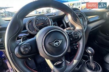 Хэтчбек MINI Hatch 2019 в Киеве