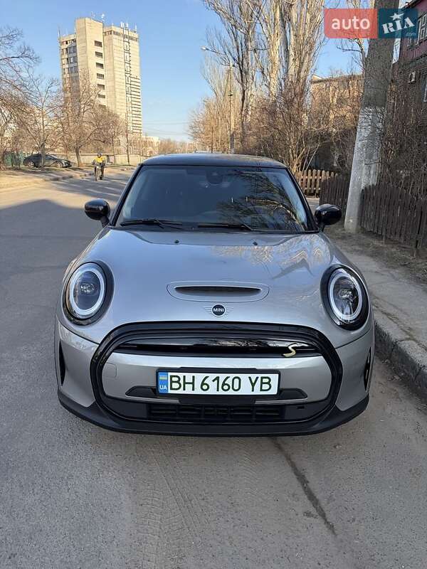 2024 Mini Cooper, VIN WMW13DJ05R2V85951:plate — zdjęcie 1 (autoria)