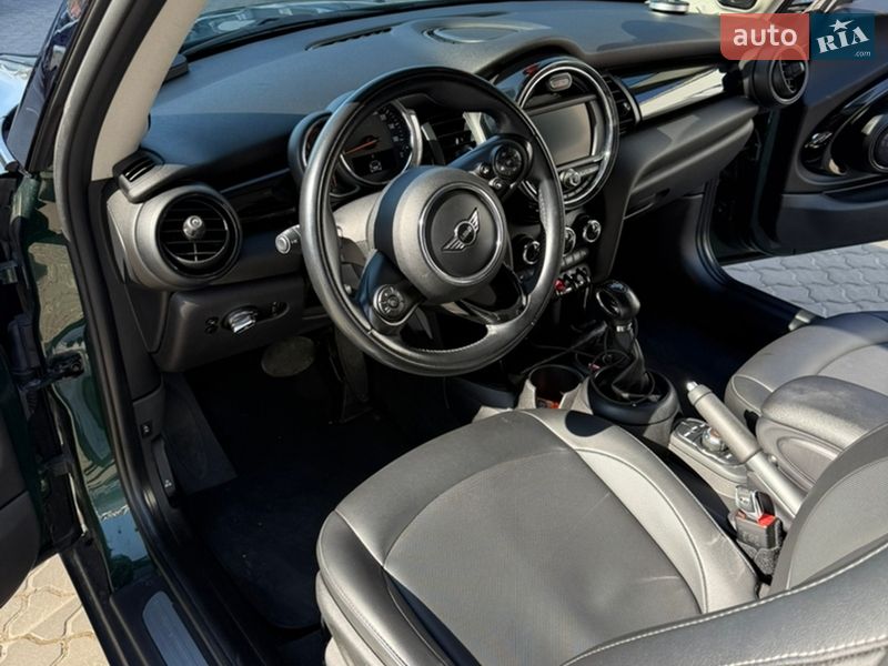Хэтчбек MINI Hatch 2018 в Одессе фото 10 Хэтчбек MINI Hatch 2018 в Одессе
