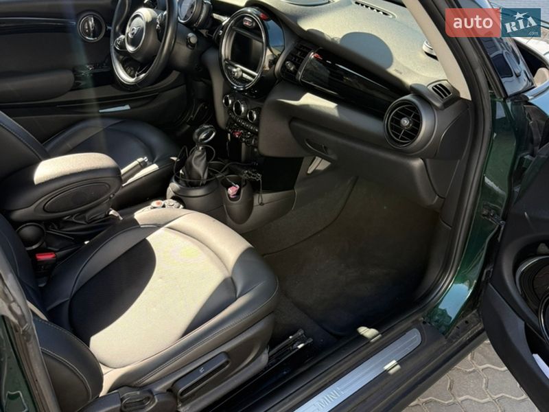 Хэтчбек MINI Hatch 2018 в Одессе фото 11 Хэтчбек MINI Hatch 2018 в Одессе