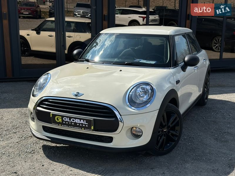 Хэтчбек MINI Hatch 2016 в Львове фото 7 Хэтчбек MINI Hatch 2016 в Львове