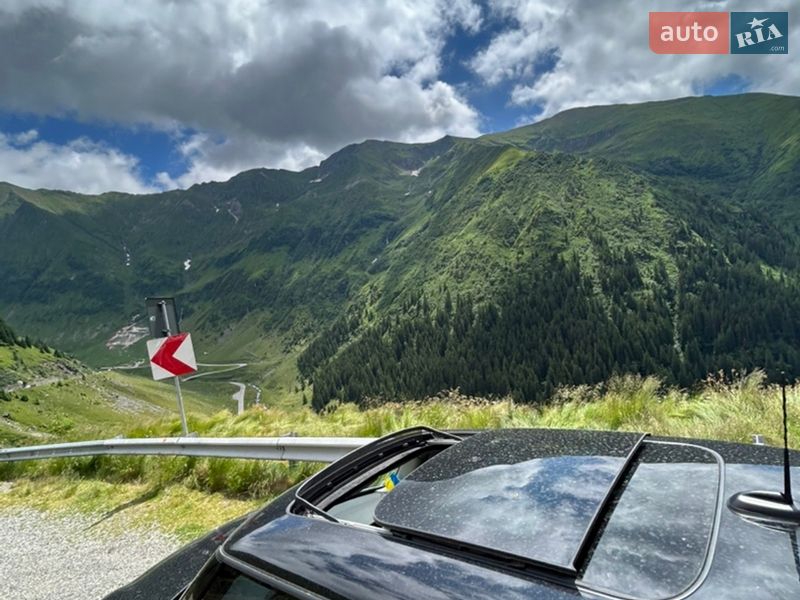 Хэтчбек MINI Hatch 2015 в Киеве