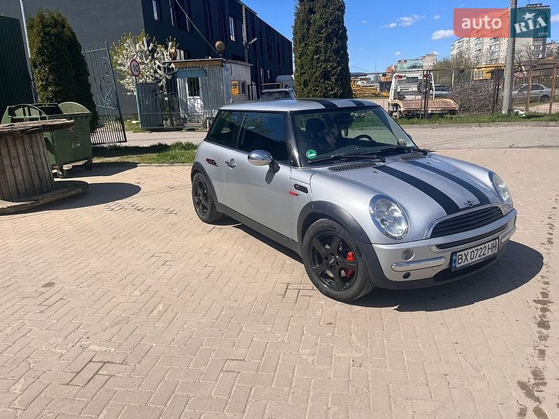 Хэтчбек MINI Hatch 2002 в Хмельницком