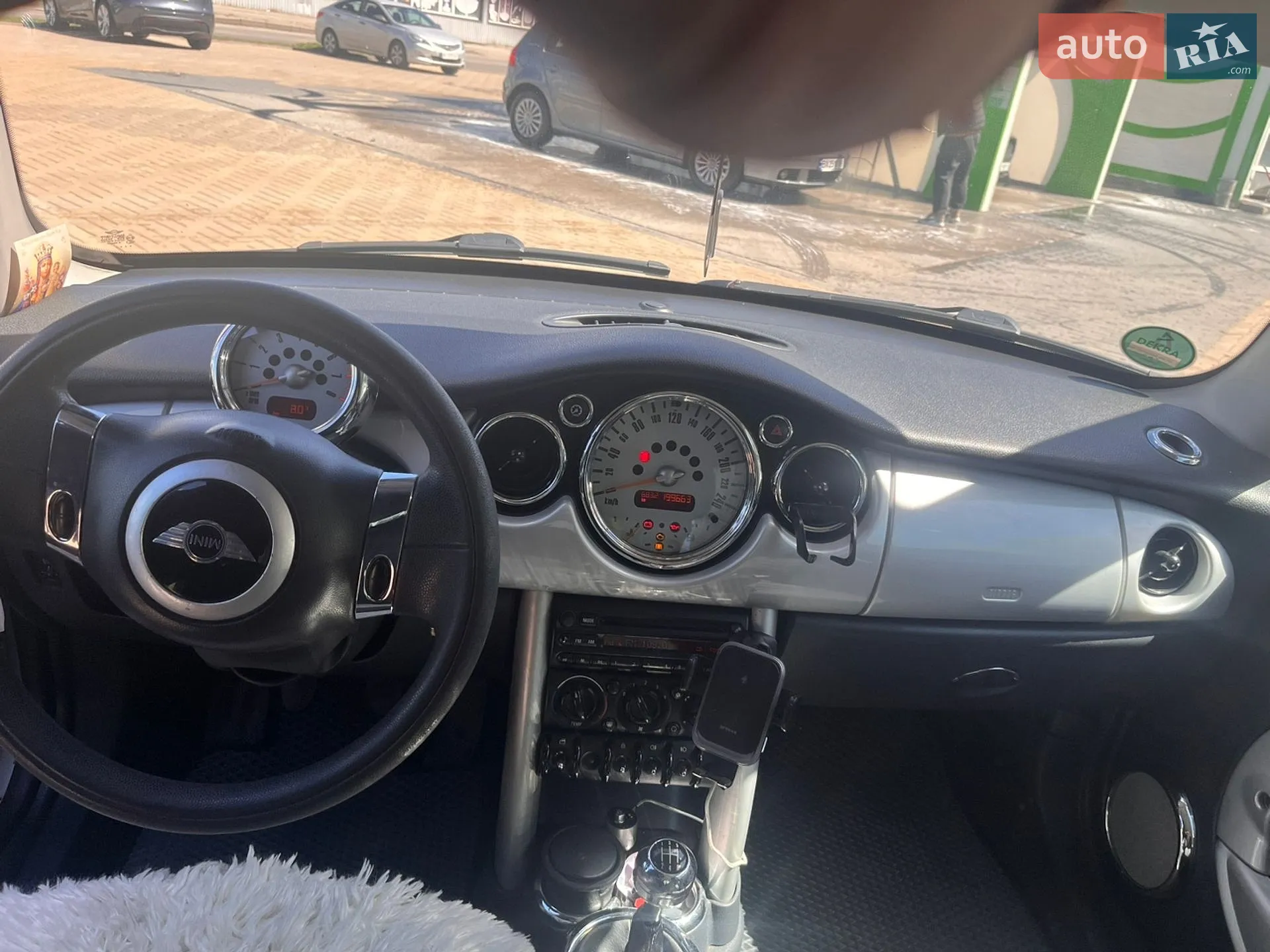 Mini Hatch 2002 VIN WMWRA310X0TA32019 фото оголошення 13 з 14