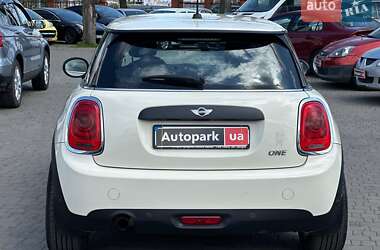 Хэтчбек MINI Hatch 2016 в Одессе