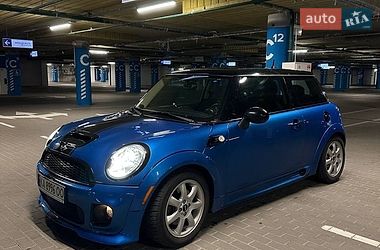 Хетчбек MINI Hatch 2010 в Києві