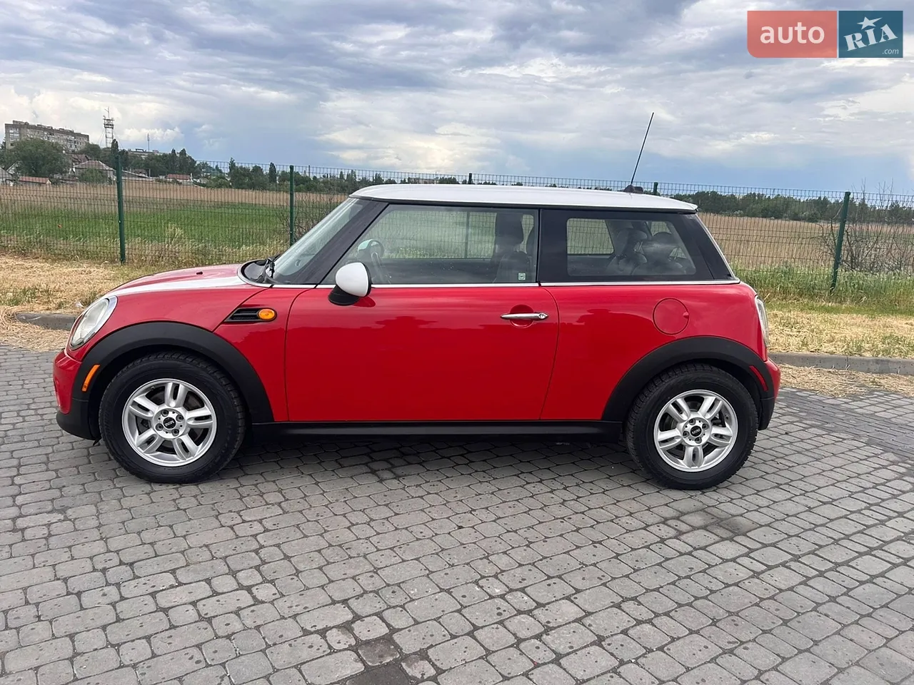 2013 MINI Hatch - мініатюра 16