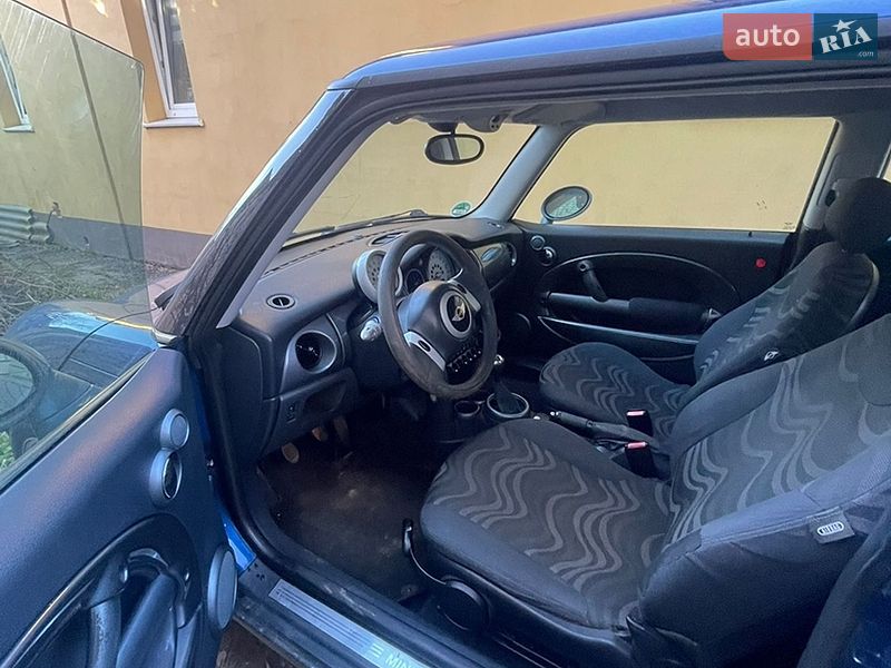 Хэтчбек MINI Hatch 2003 в Харькове