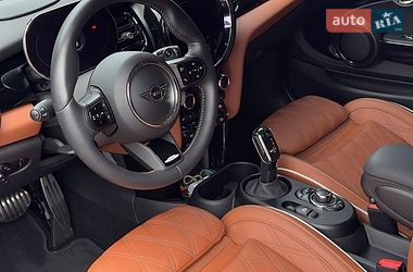 Хетчбек MINI Hatch 2021 в Харкові
