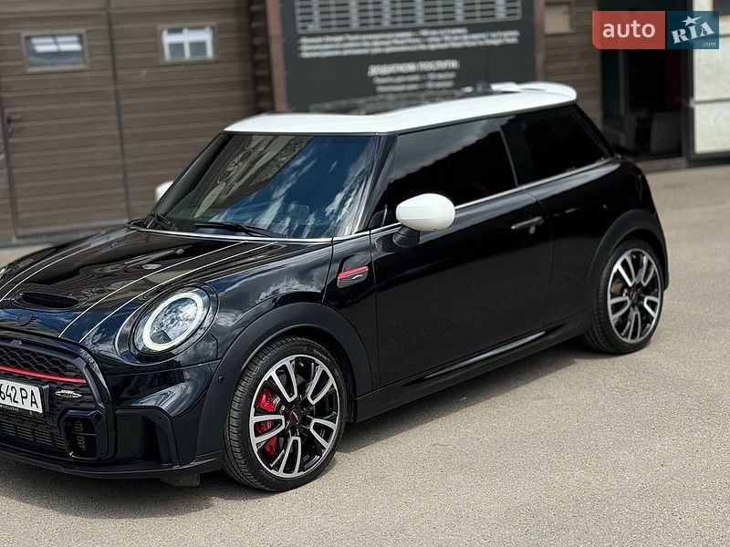 Хетчбек MINI Hatch 2021 в Харкові