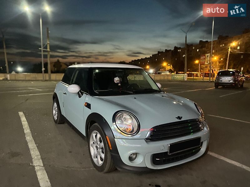 Хетчбек MINI Hatch 2012 в Харкові фото Хетчбек MINI Hatch 2012 в Харкові