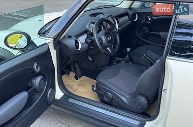 Хэтчбек MINI Hatch 2010 в Киеве
