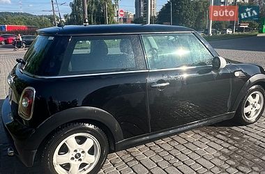 Хэтчбек MINI Hatch 2009 в Львове
