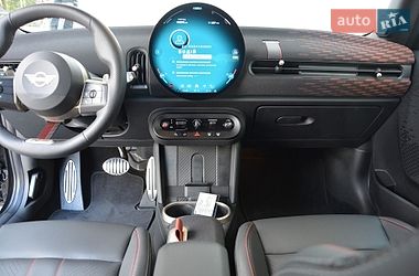 Хетчбек MINI Hatch 2025 в Києві