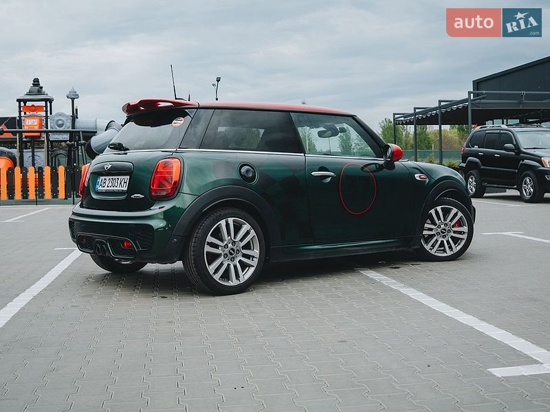Хетчбек MINI Hatch 2017 в Вінниці