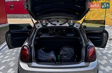 Хэтчбек MINI Hatch 2017 в Львове