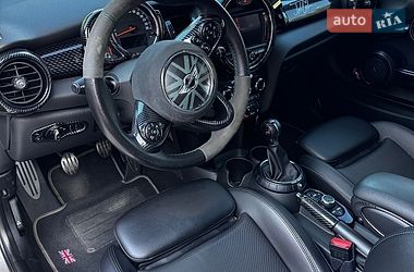 Хэтчбек MINI Hatch 2017 в Львове